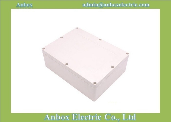 Chine Résistance au froid 320x240x110mm boîte en plastique imperméable à l'eau fournisseur