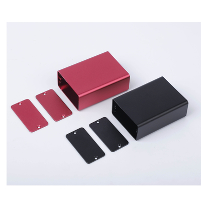 Chine Casse en aluminium personnalisable durable pour boîtier modulaire Largeur 44*23*60mm en rouge fournisseur