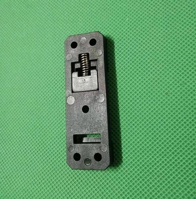 bâti en nylon en plastique d'agrafe de support de rail de vacarme de largeur de 25mm sur le support RB-235 de rail de vacarme de 35mm fournisseur
