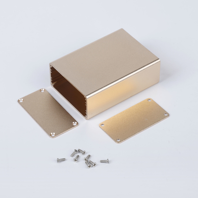 Largeur50 mm Hauteur25 mm Un seul corps Bonne propriété thermique Alésage en aluminium pour électronique fournisseur